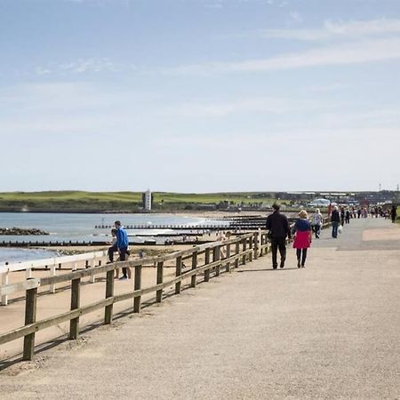 Lovely 2 Bed Apartment Close To Aberdeen Beach! מראה חיצוני תמונה